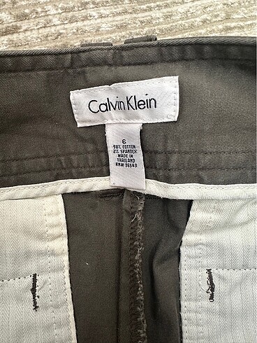 l Beden gri Renk Calvin klein gri pantolon