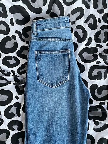 DİLVİN JEAN