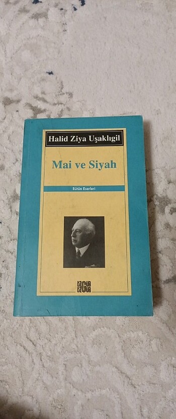 Mai ve siyah Halid Ziya uşaklıgil