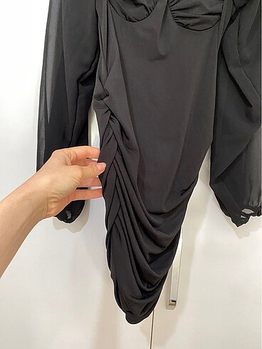 Zara Mini siyah elbise
