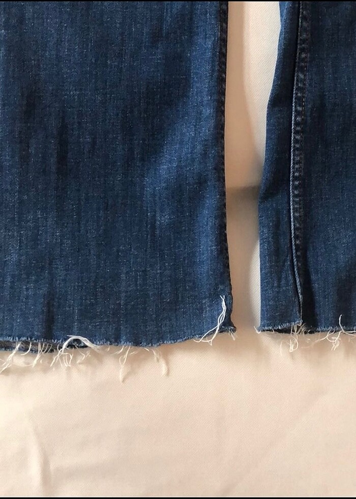 Mango etiketi kesik flare jean - Görsel 3