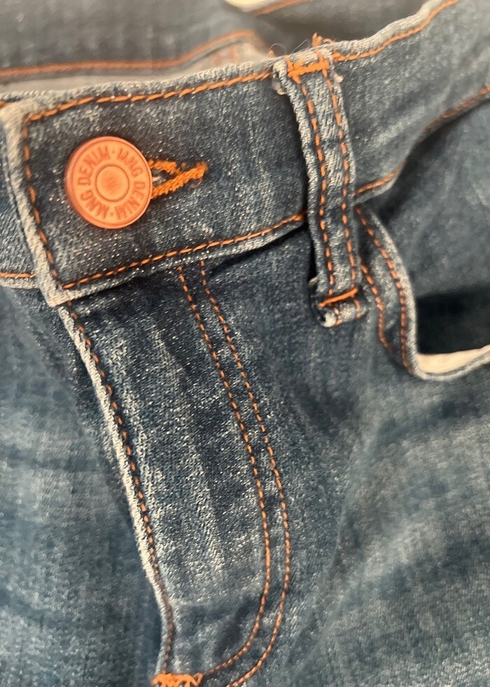 Mango etiketi kesik flare jean - Görsel 2