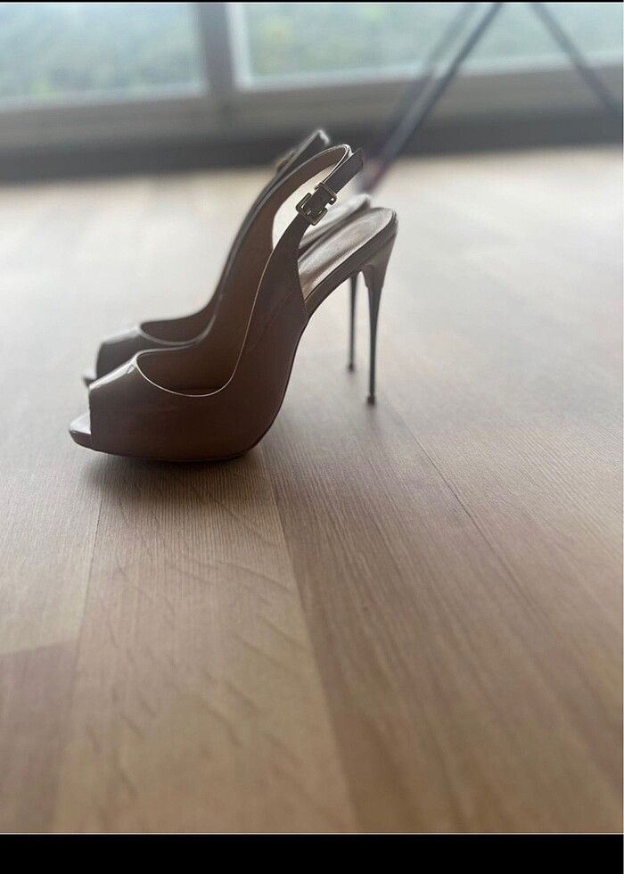 Jabotter topuklu ayakkabi - Görsel 3