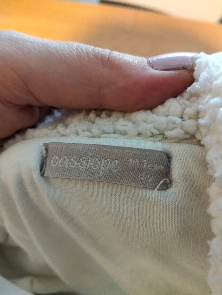 Kız Çocuk Beyaz Peluş Ceket - Görsel 4