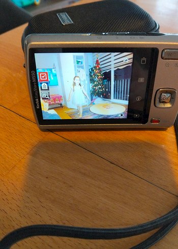 Bej ve Gri Kodak Dijital Kamera 5X Optik Zoom - Görsel 3