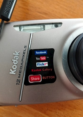 Bej ve Gri Kodak Dijital Kamera 5X Optik Zoom - Görsel 4