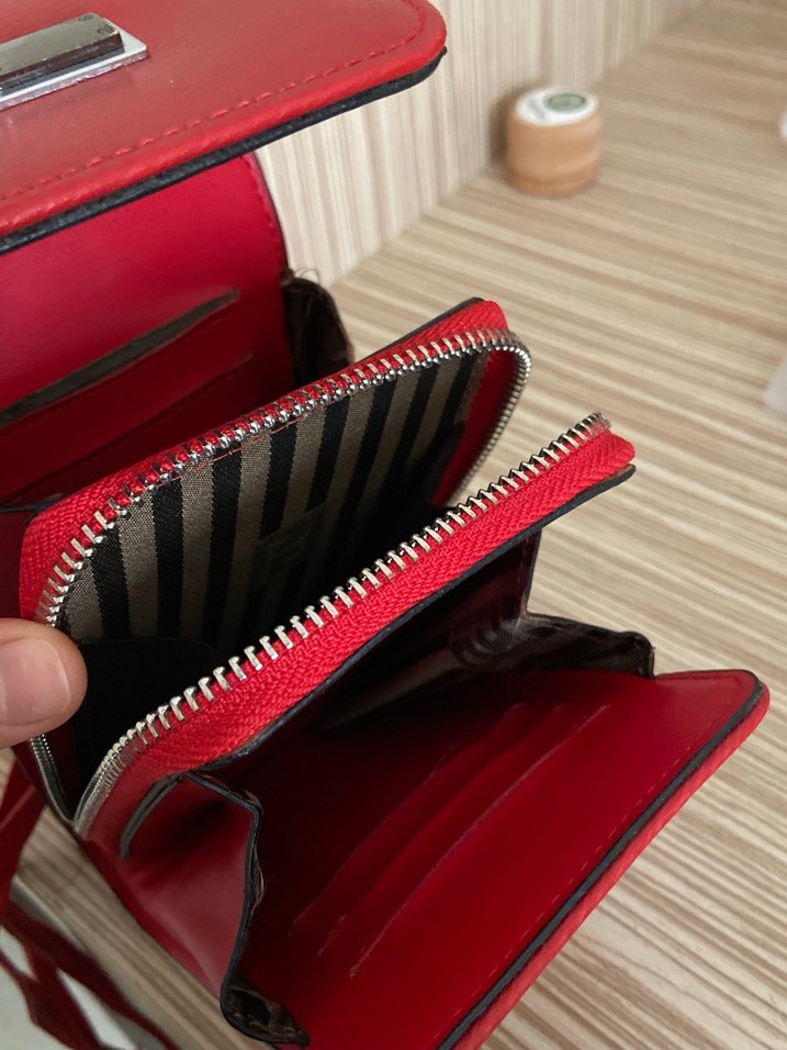 Kırmızı Deri Kadın Çapraz Çanta - Görsel 4