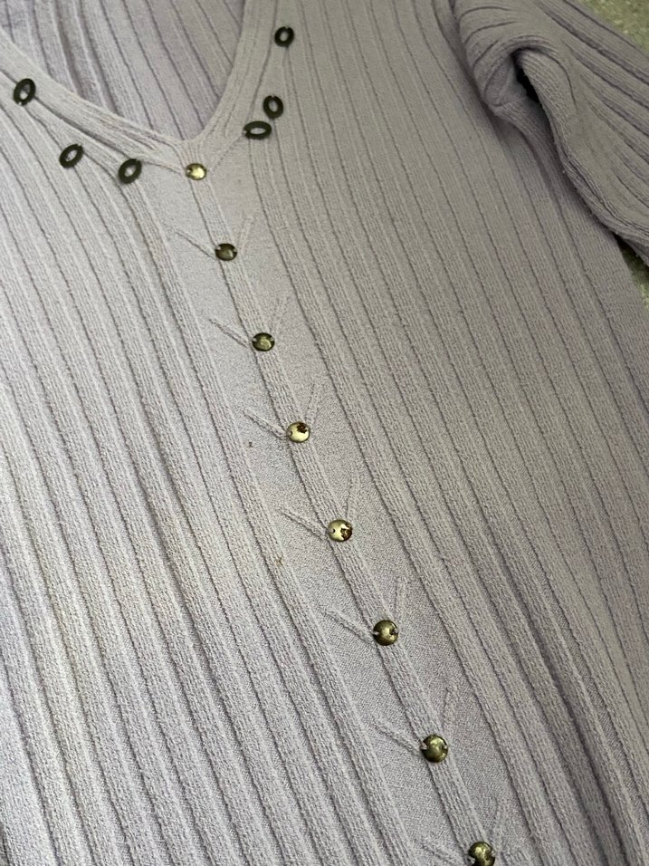 V yaka kazak - Görsel 2