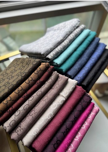 Gucci Gucci Yün İpek Şal