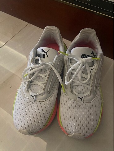 37 Beden Puma spor ayakkabı