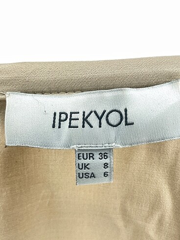 36 Beden ten rengi Renk ipekyol Ceket %70 İndirimli.