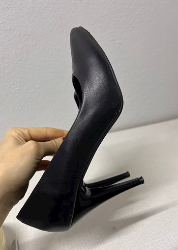 Siyah Klasik Stiletto Topuklu Kadın Ayakkabı - Görsel 4