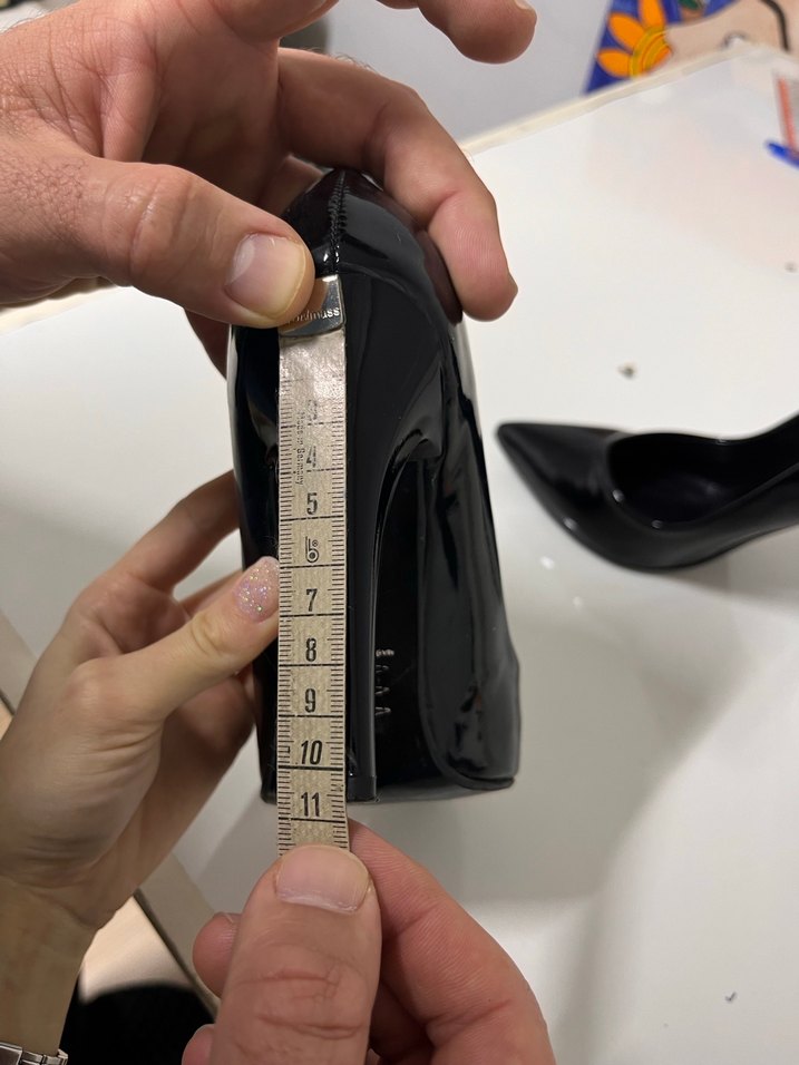 Parlak Siyah Stiletto Topuklu Kadın Ayakkabı - Görsel 3