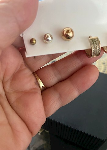 Accessorize Altın Renkli Boncuklu Midi Küpeler Çelik