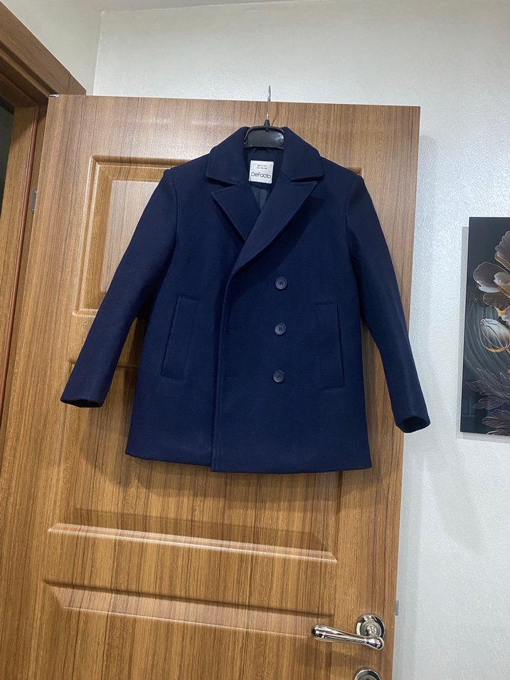 Koyu Mavi Erkek Çocuk Düğmeli Kaban - Görsel 2