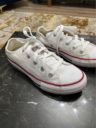Converse Erkek ve kız çocuğuna olur spor ayakkabı