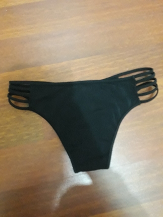 38 Beden siyah Renk penti bikini
