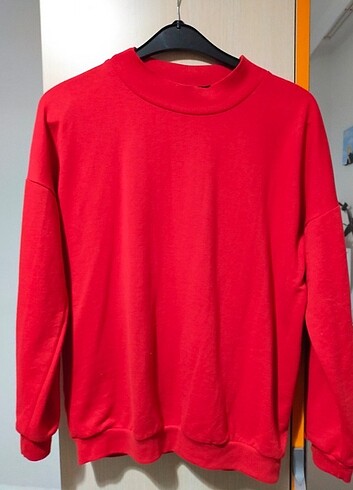 Kırmızı sweat