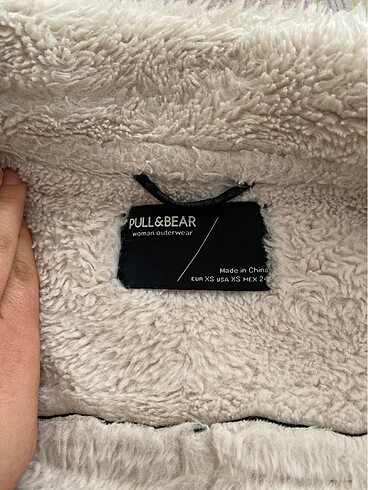 xs Beden siyah Renk Pullbear markasına ait mont