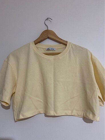 Zara sarı crop tshirt