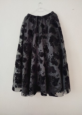 Siyah Yakma Organze Uzun Etek - Görsel 4