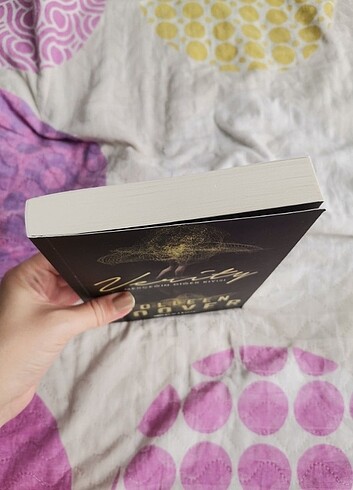 Beden Renk Verity | Colleen Hoover