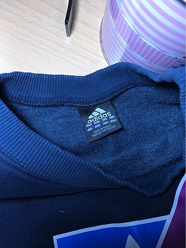 Adidas Sweatshirt