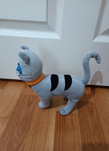 Peluş kedi 