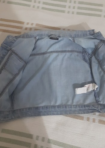 Düğmeli Mavi kız cocuk Kot Ceket - Görsel 3