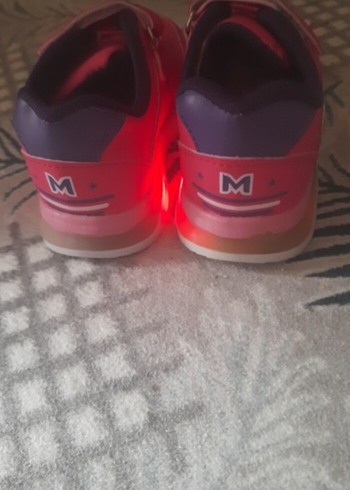 Kız çocuk ışıklı spor ayakkabı  - Görsel 3