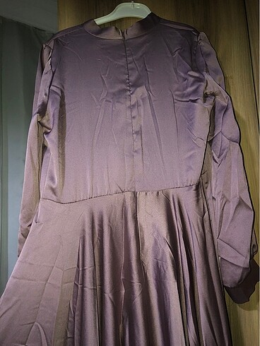 Saten elbise - Görsel 5