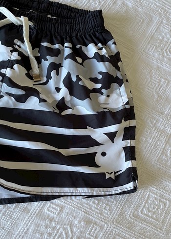 Dsquared2 Erkek Kamuflaj Desenli Mini Şort - Görsel 3