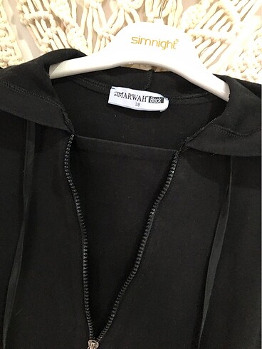 Zara Sweatshirt