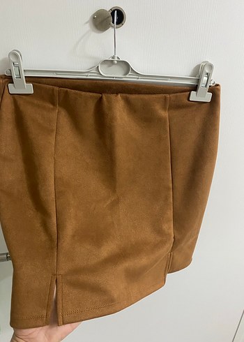 l Beden camel Renk Kadın Süet Kemerli Mini Etek