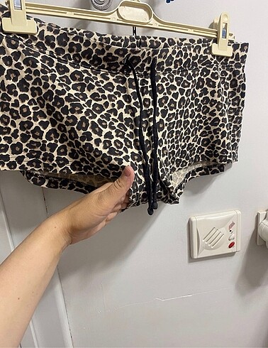 LEOPAR ŞORT KAPRİ