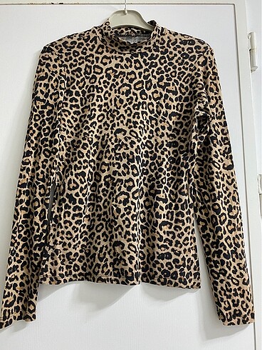 Diğer LEOPAR BLUZ