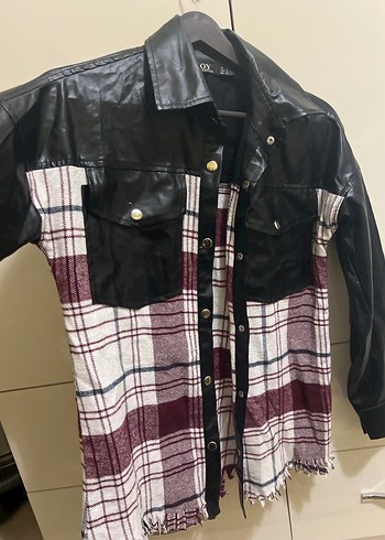 Düğmeli Deri ve Ekose Kadın Gömlek - Görsel 5