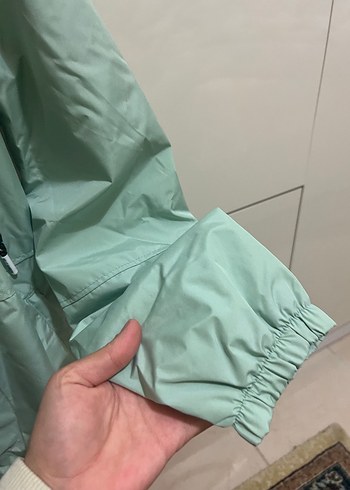 Kadın Yeşil Kapüşonlu Fermuarlı Ceket - Görsel 4