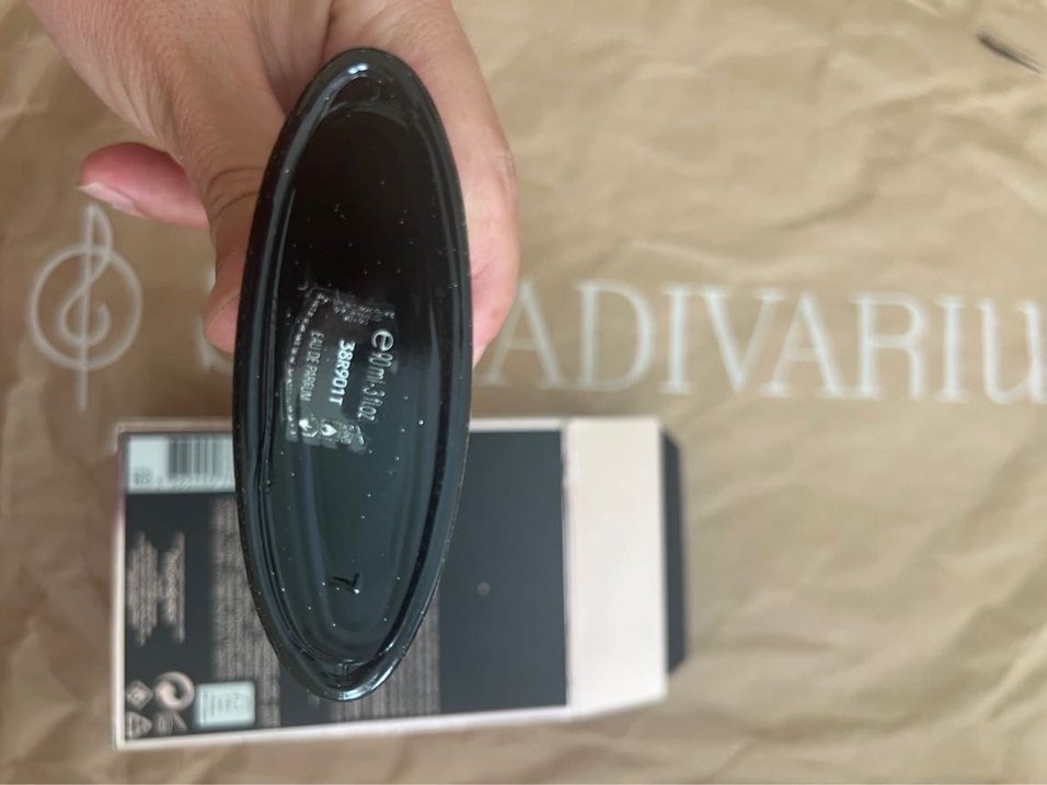 Yves Saint Laurent Black Opium Kadın Parfümü - Görsel 2