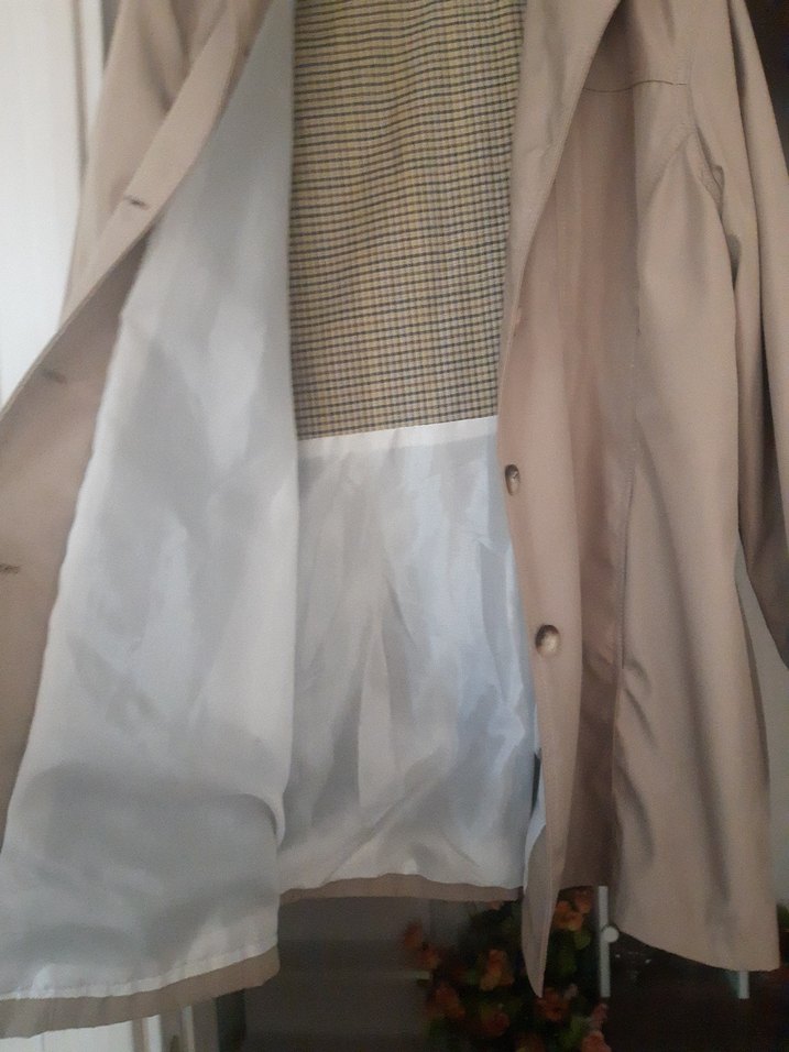 Bej Düğmeli bayan Ceket - Görsel 3