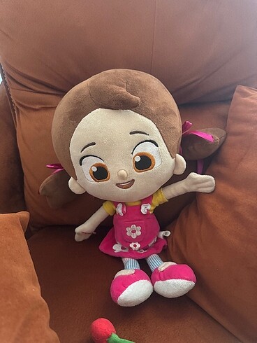 Niloya Peluş