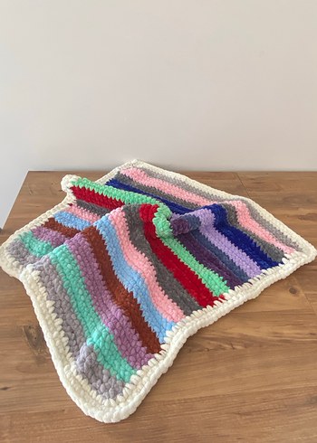 Pastel Renkli Örgü Çocuk Battaniyesi - Görsel 3