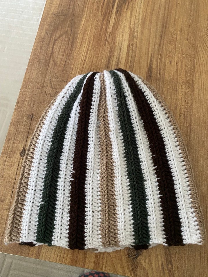 Bej Renkli Örgü Kadın Bere - Görsel 3