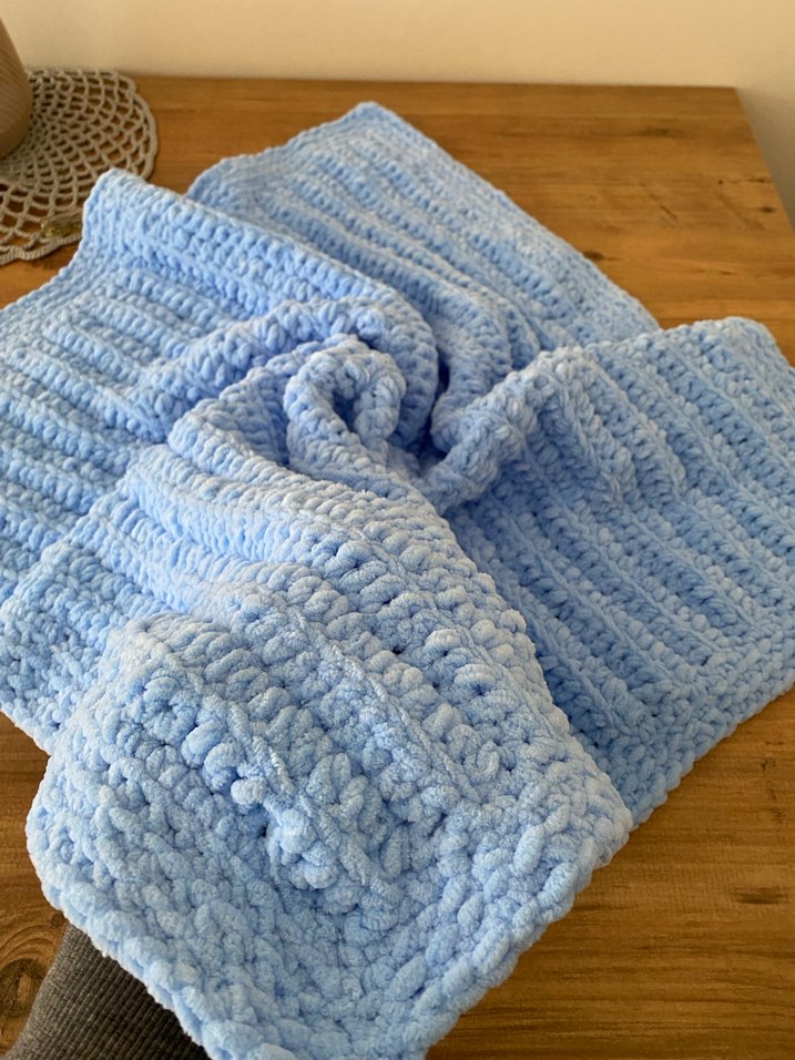 Pastel Mavi Örgü Çocuk Battaniyesi - Görsel 5