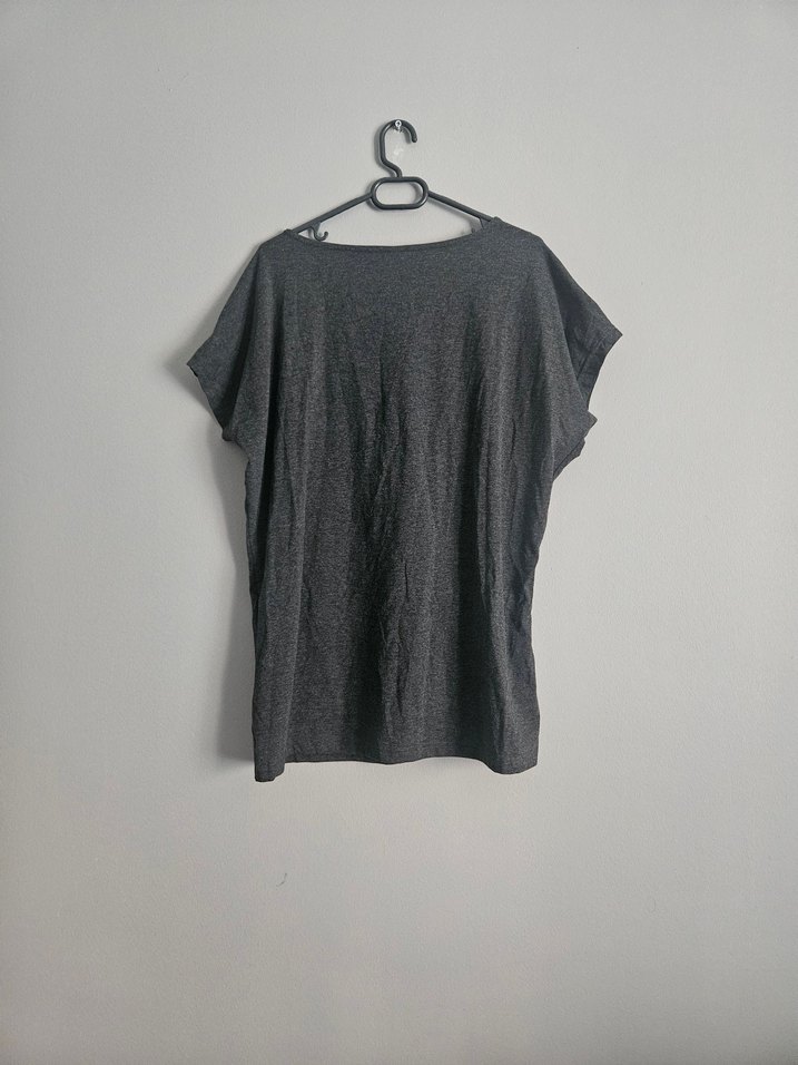 Kadın düğüm detaylı tişört - Görsel 4