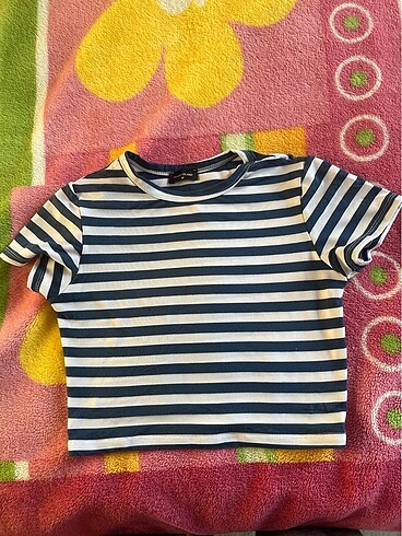 crop tshirt