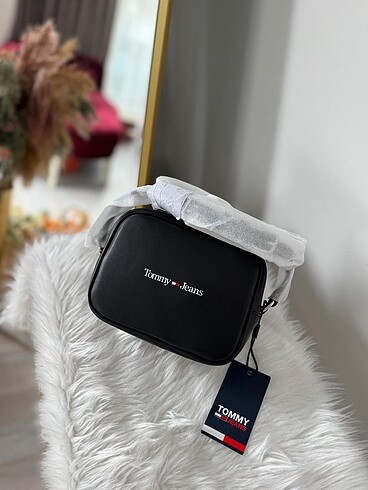 Tommy jeans çanta