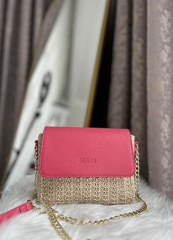 Guess çapraz çanta