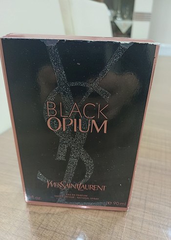 Yves Saint Laurent Black Opium Kadın Parfümü