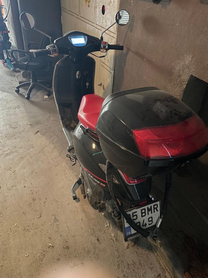 RKS AZURE 80CC 650 km Sıfır ayarında - Görsel 3